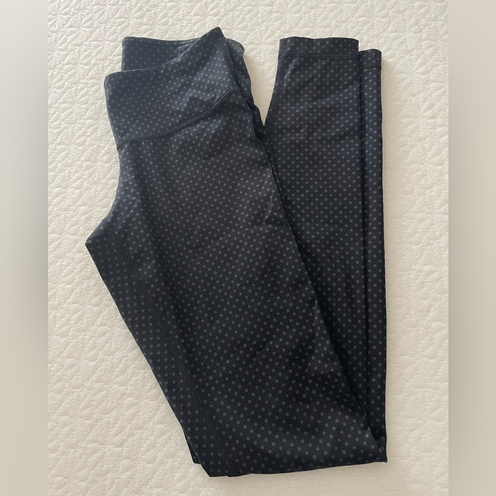Lululemon polka dot leggings ⚫️⚪️